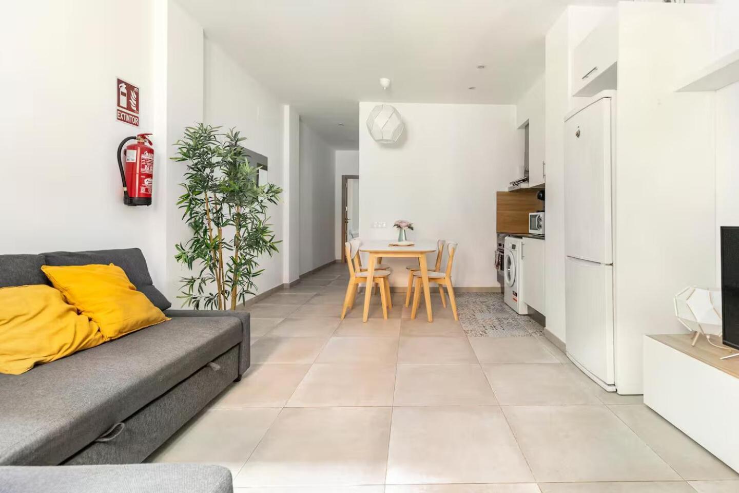 Vivienda Junto A Ruzafa - 12 Pax Y Mas Apartment Valencia Ngoại thất bức ảnh