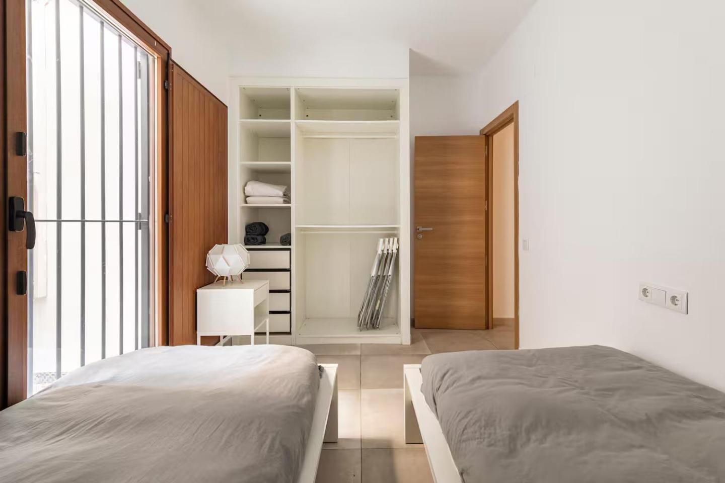 Vivienda Junto A Ruzafa - 12 Pax Y Mas Apartment Valencia Ngoại thất bức ảnh