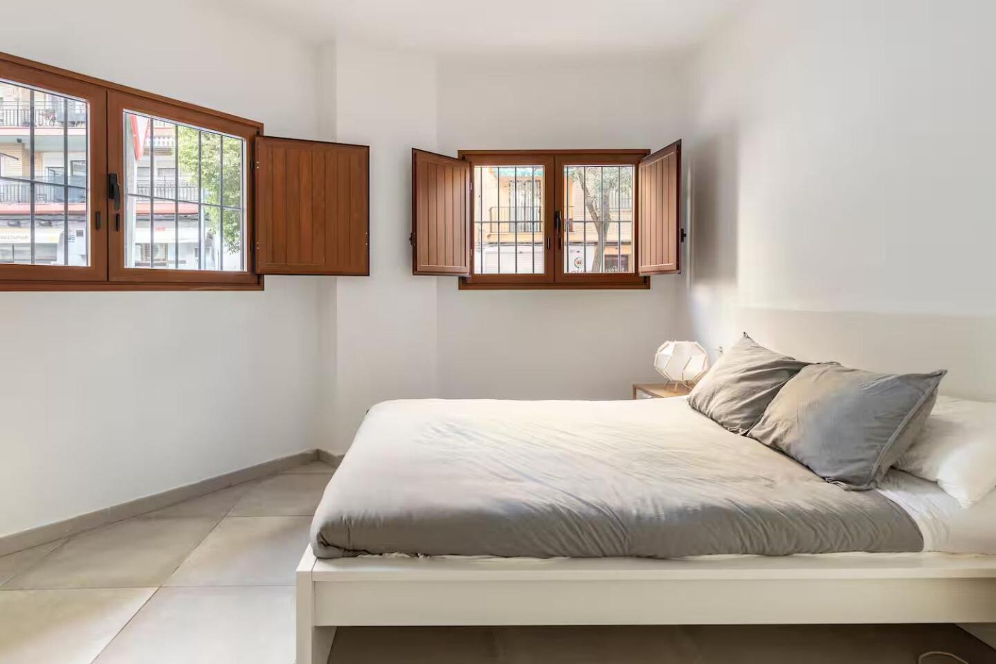 Vivienda Junto A Ruzafa - 12 Pax Y Mas Apartment Valencia Ngoại thất bức ảnh